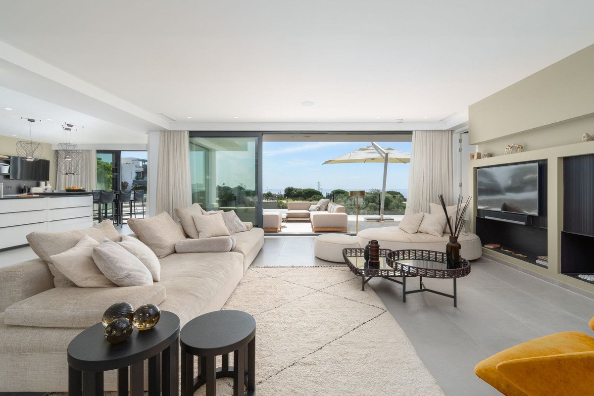 5 Bed Detached Villa in Cabopino