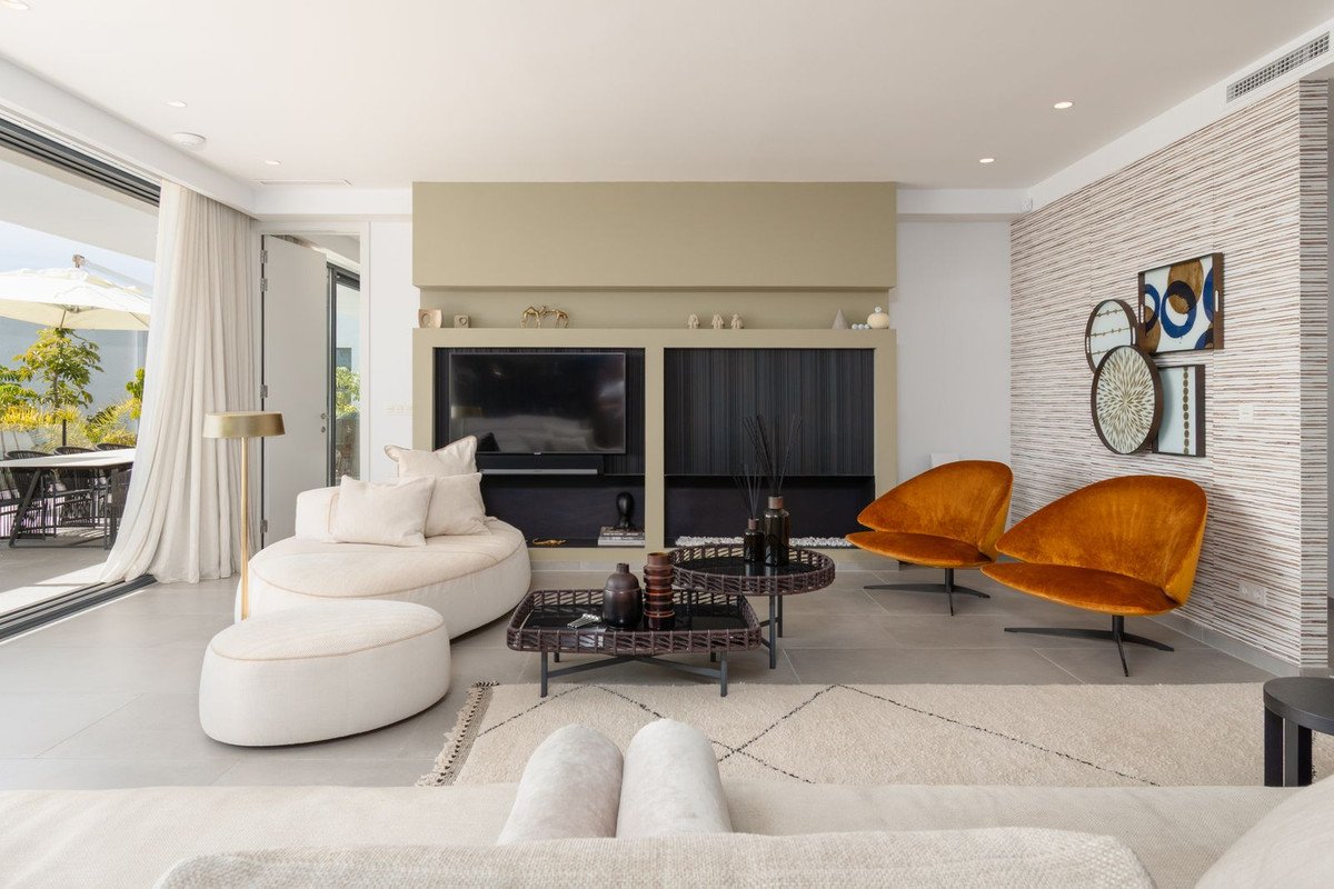5 Bed Detached Villa in Cabopino