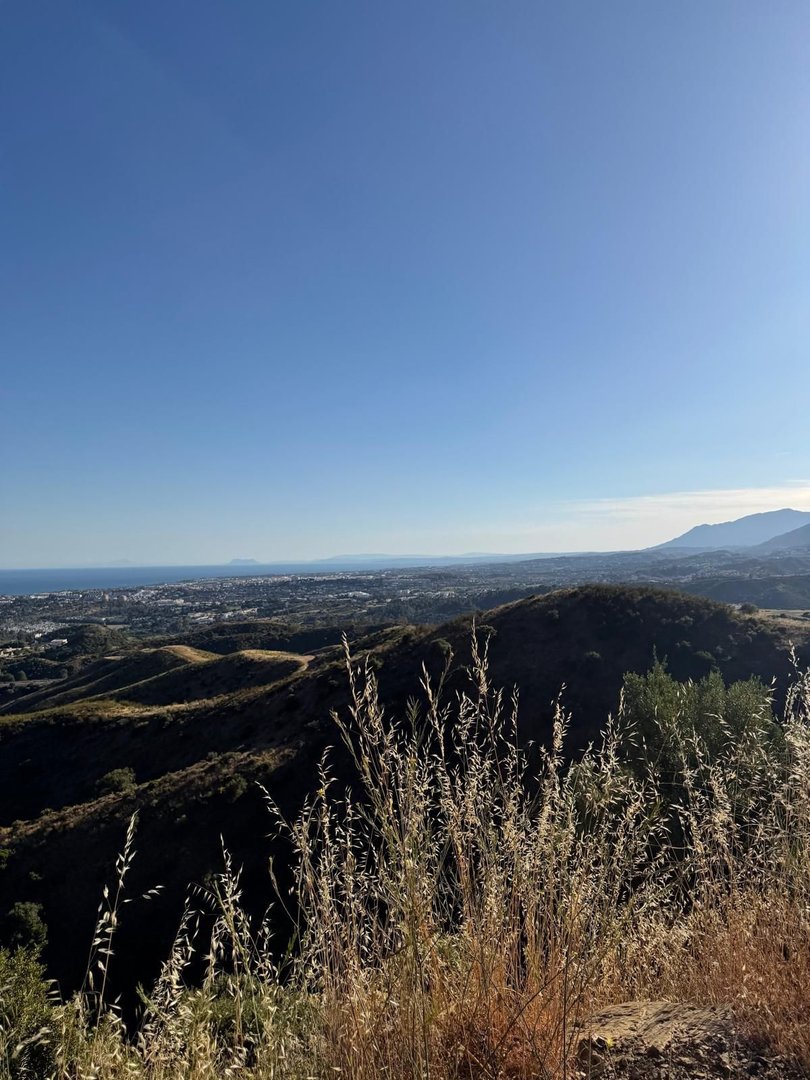 Commercial Plot in Sierra Blanca