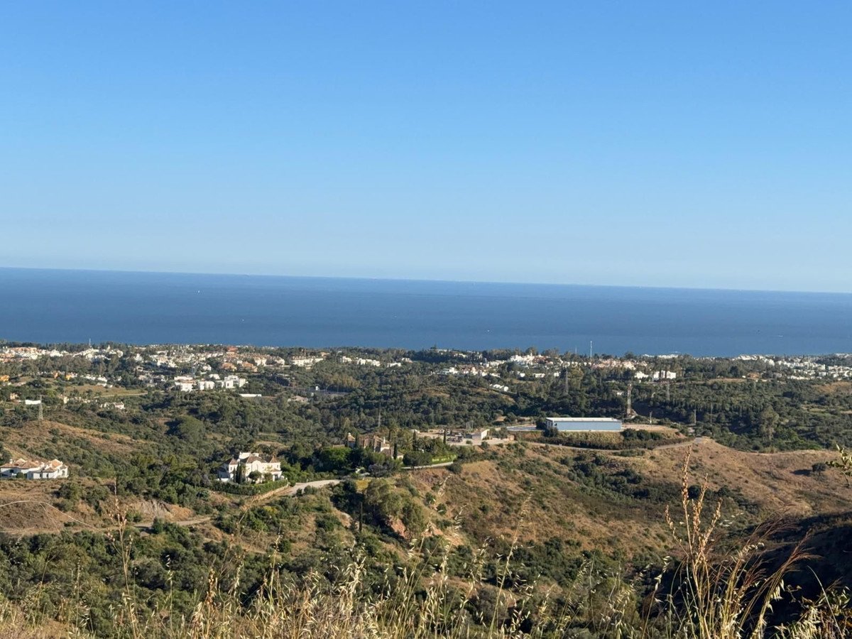 Commercial Plot in Sierra Blanca