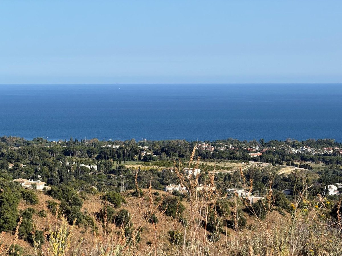 Commercial Plot in Sierra Blanca