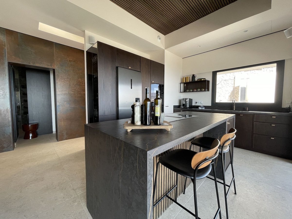 5 Bed Townhouse in Torrox Costa