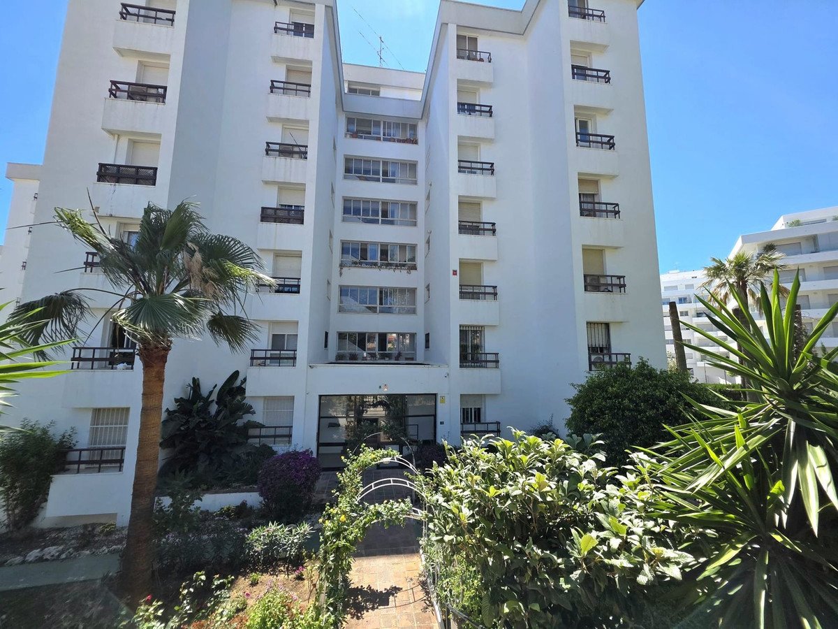 3 Bed Penthouse in La Campana