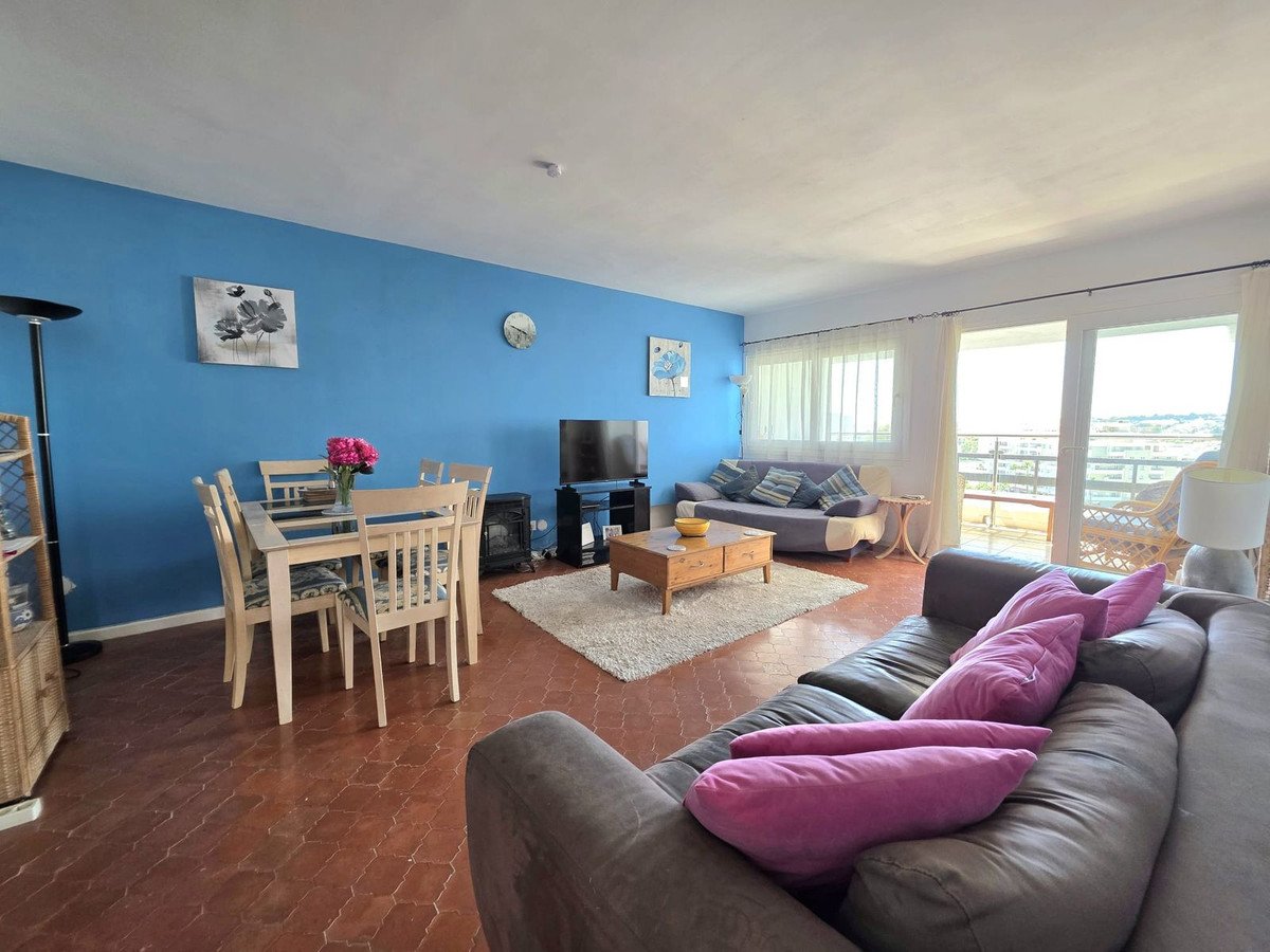 3 Bed Penthouse in La Campana