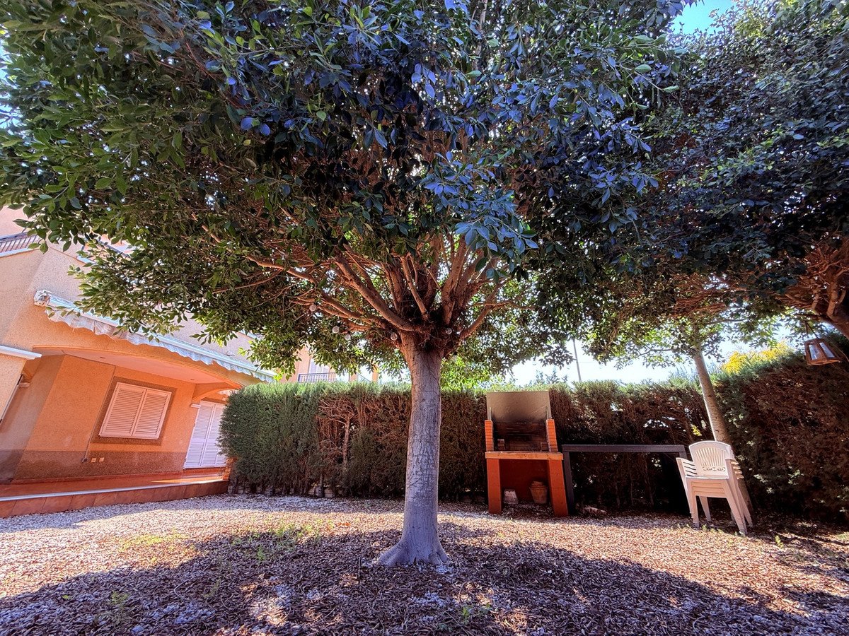 3 Bed Townhouse in Mil Palmeras