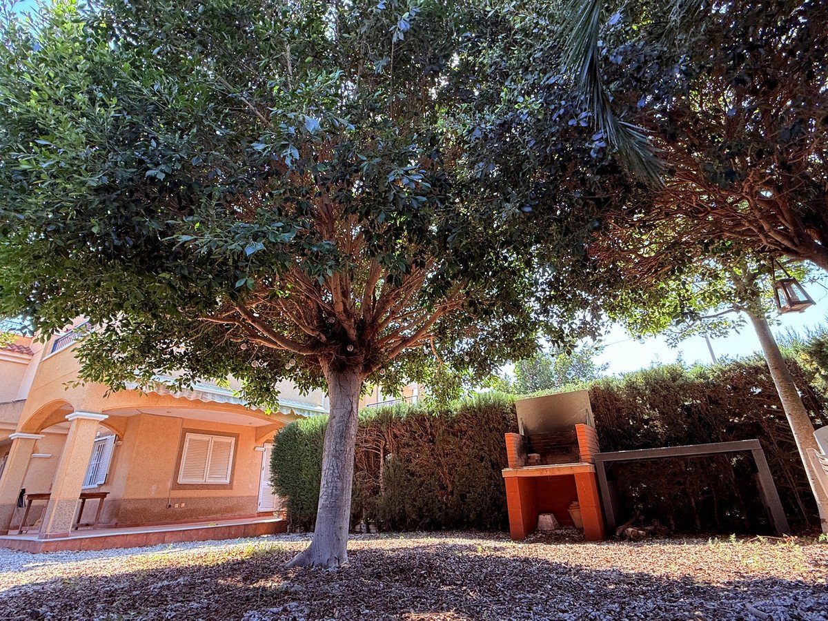 3 Bed Townhouse in Mil Palmeras