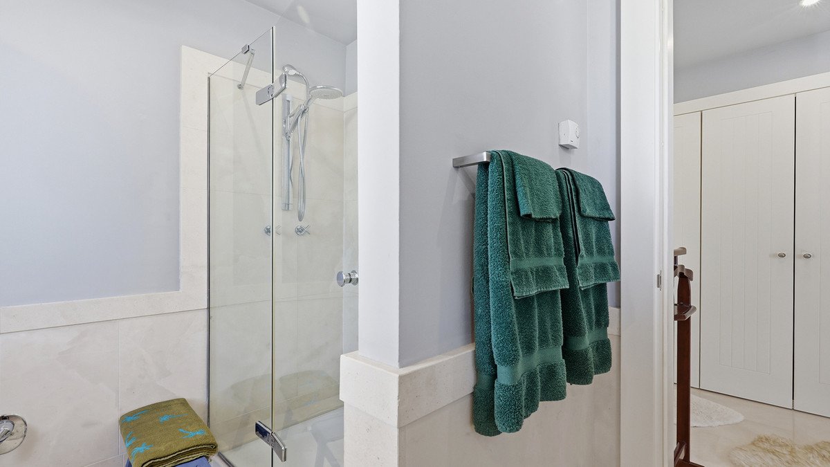 3 Bed Middle Floor Apartment in Doña Julia