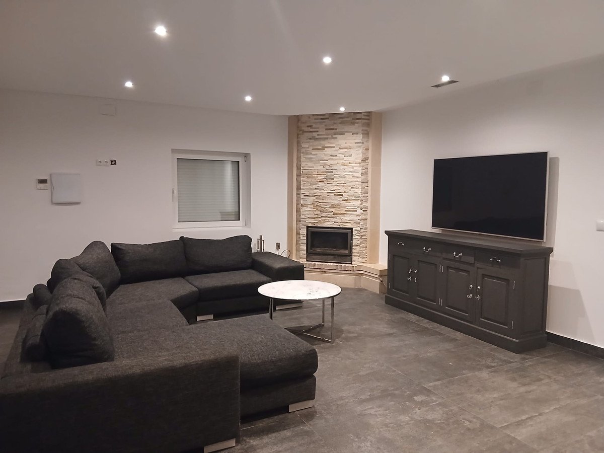 4 Bed Detached Villa in Lomas de Cabo Roig