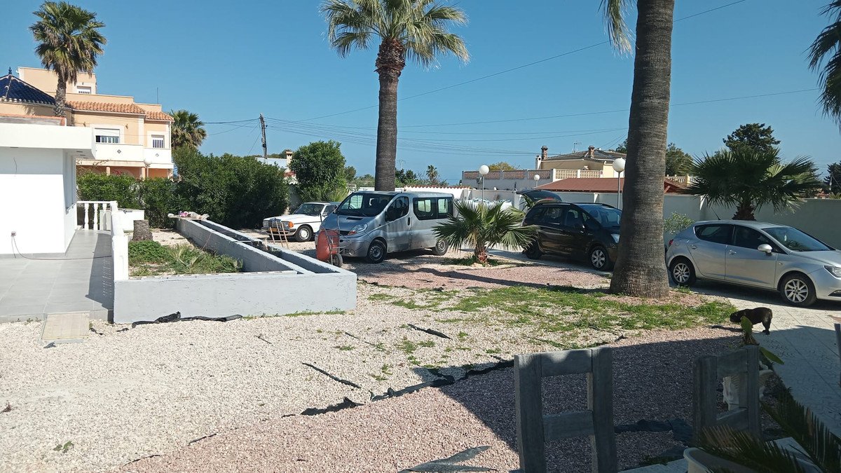 4 Bed Detached Villa in Lomas de Cabo Roig