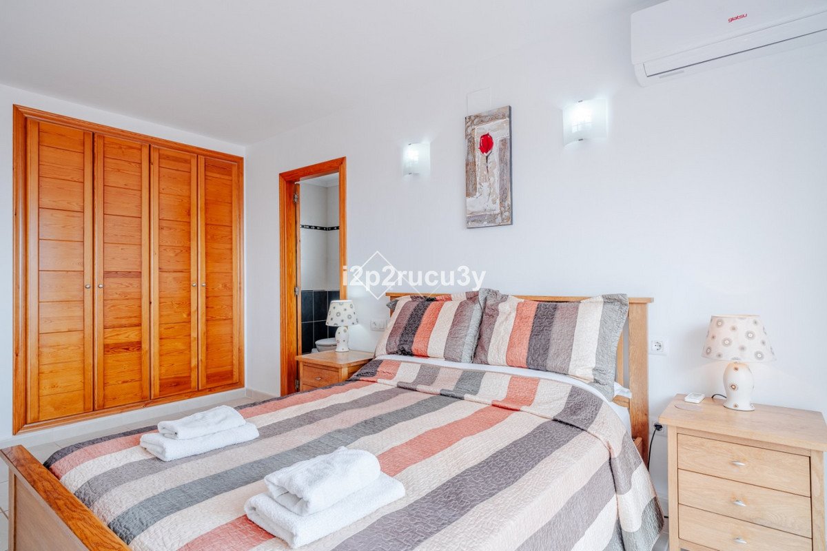 6 Bed Detached Villa in Moraira