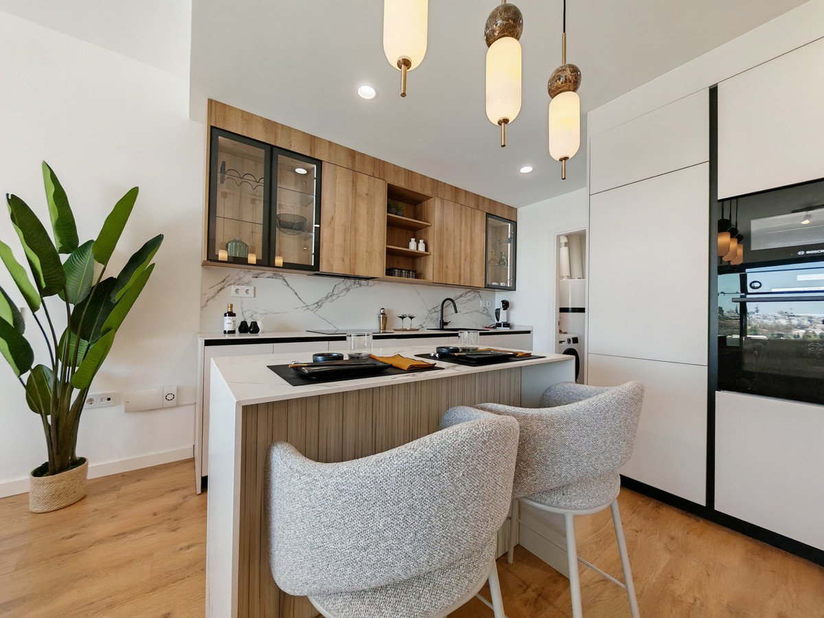 4 Bed Townhouse in El Chaparral