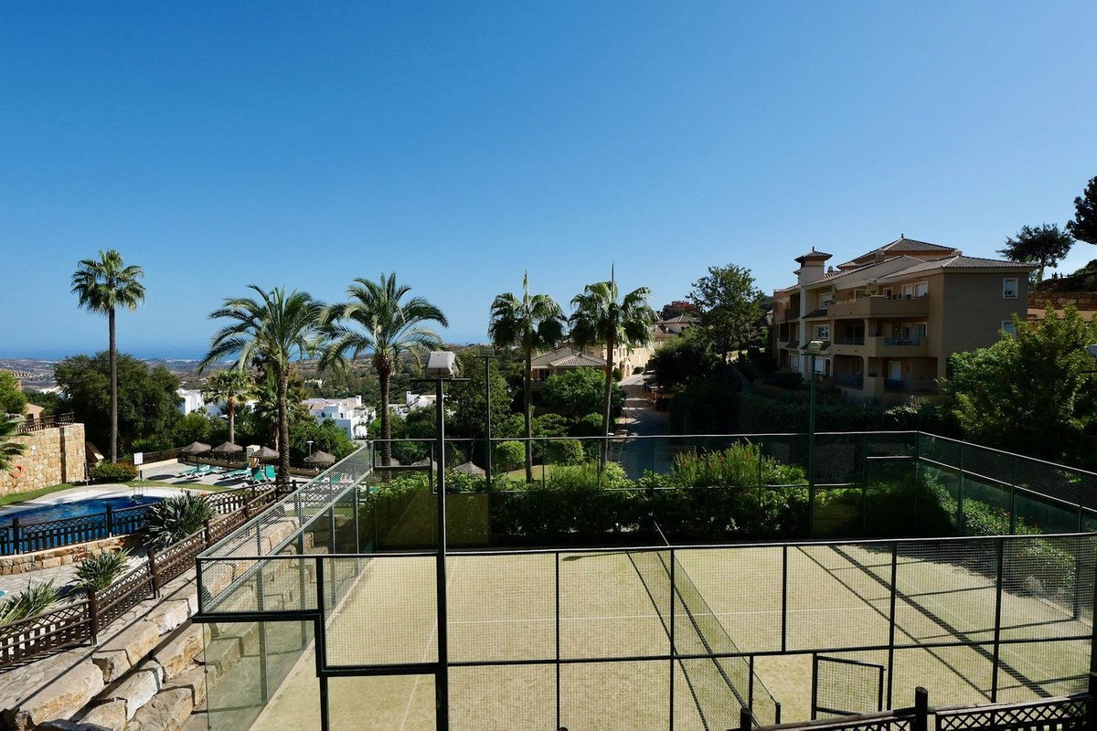 2 Bed Ground Floor Apartment in La Mairena