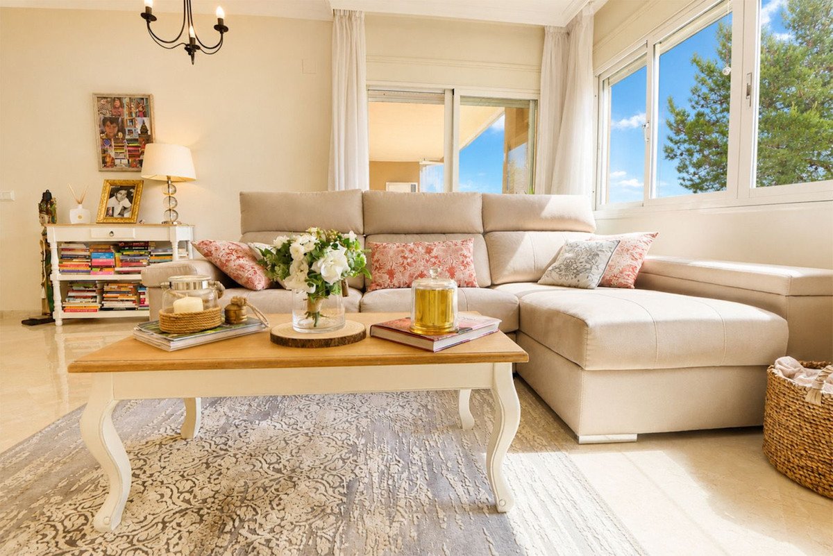 2 Bed Ground Floor Apartment in La Mairena