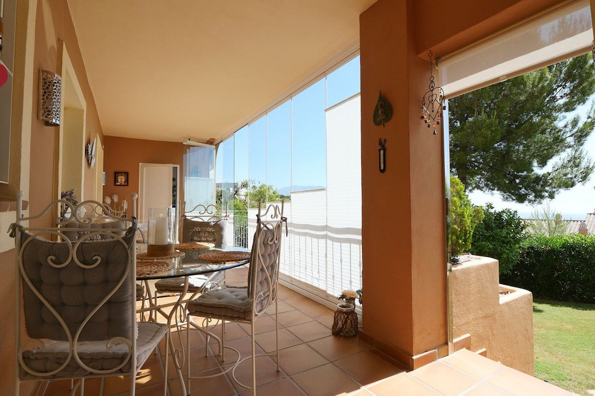 2 Bed Ground Floor Apartment in La Mairena