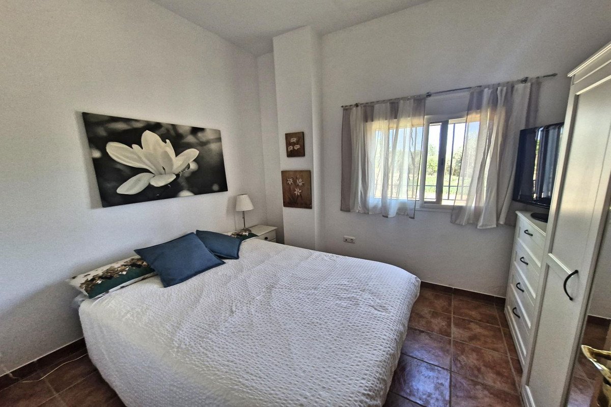 4 Bed Finca - Cortijo in Campanillas