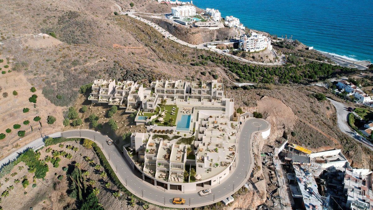 3 Bed Townhouse in Torrox Costa