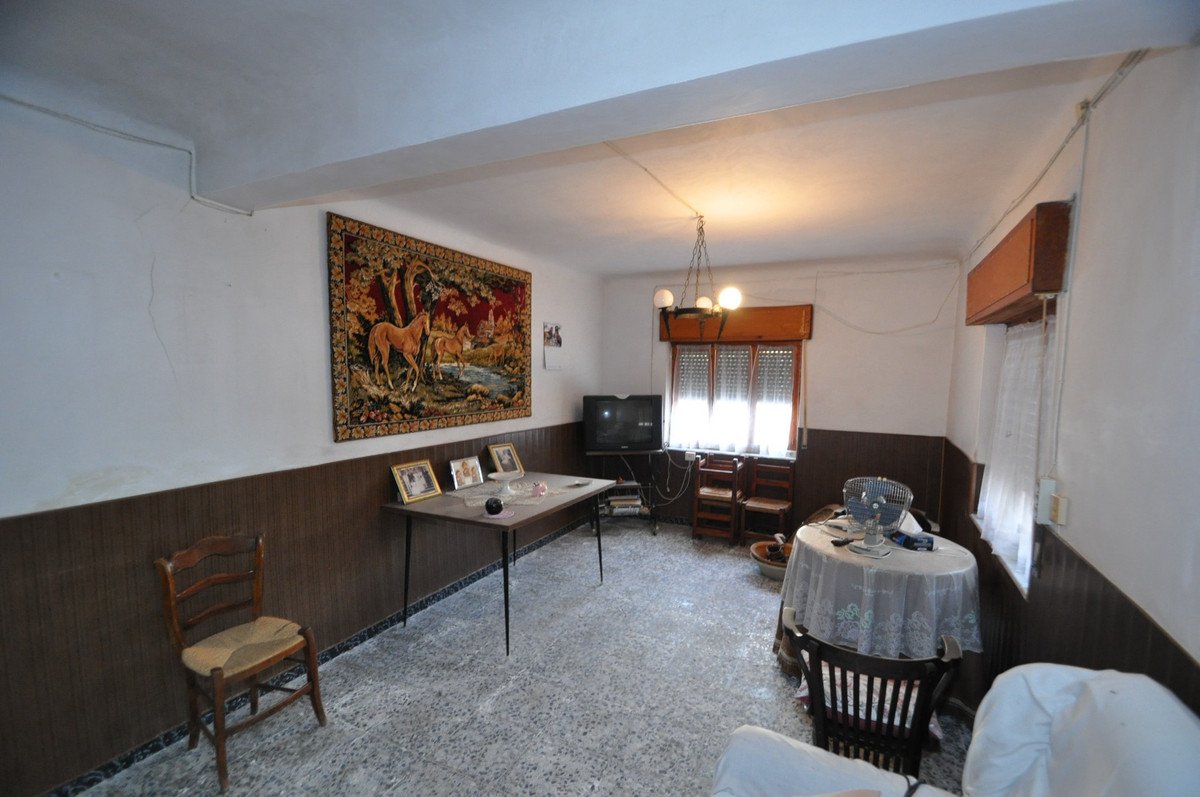 6 Bed Townhouse in Pinoso