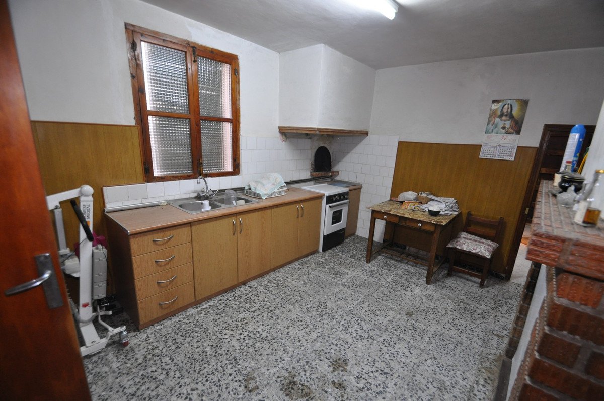 6 Bed Townhouse in Pinoso