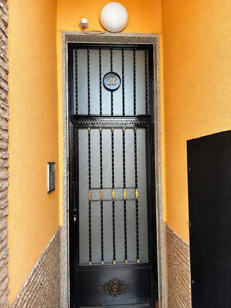 2 Bed Middle Floor Apartment in Torrevieja