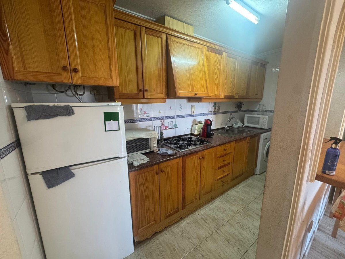 2 Bed Ground Floor Apartment in Torrevieja