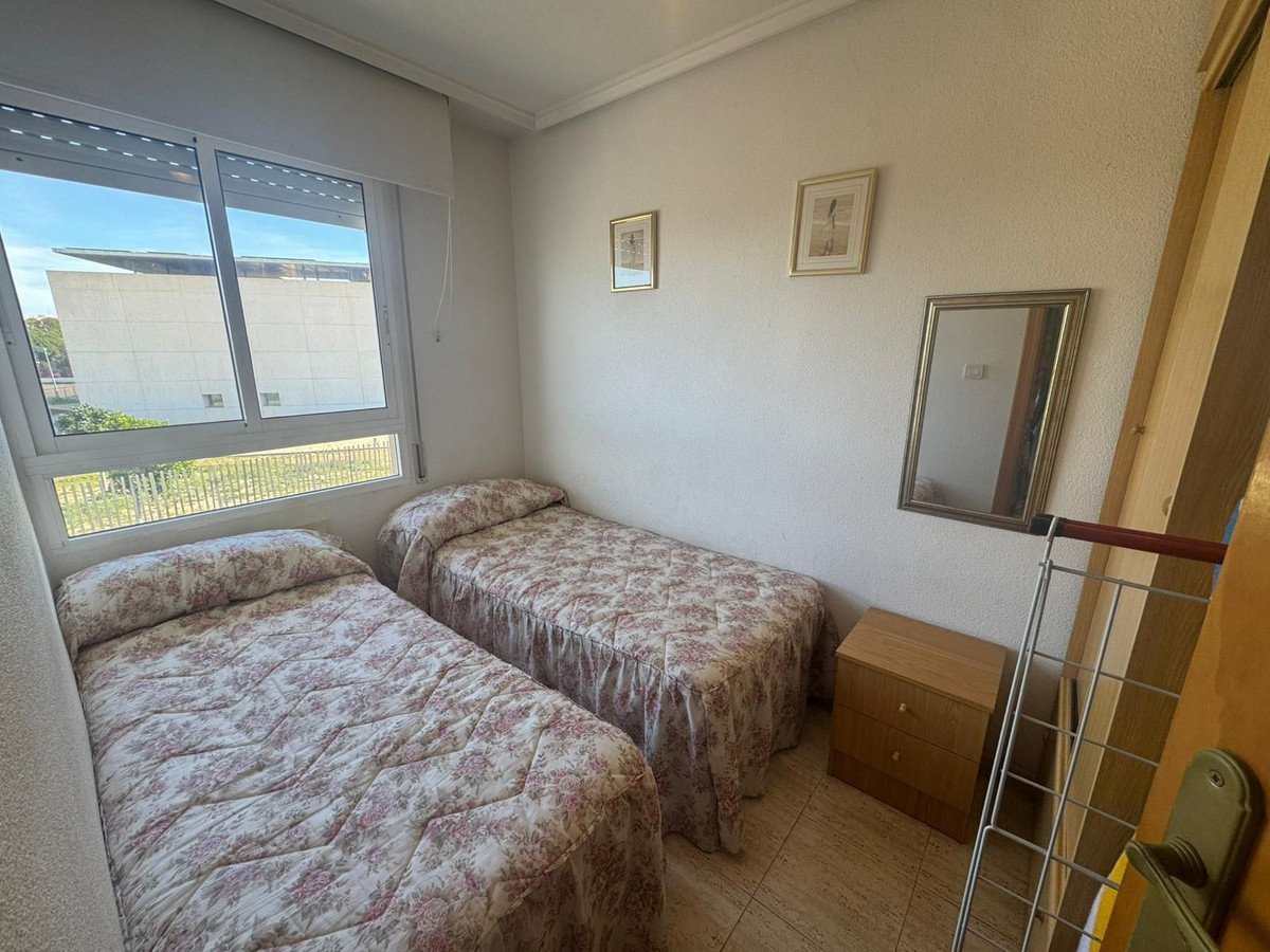2 Bed Ground Floor Apartment in Torrevieja