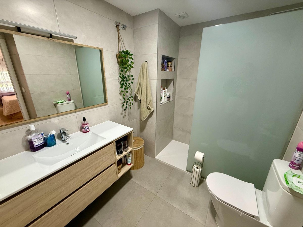 3 Bed Ground Floor Apartment in Torrevieja