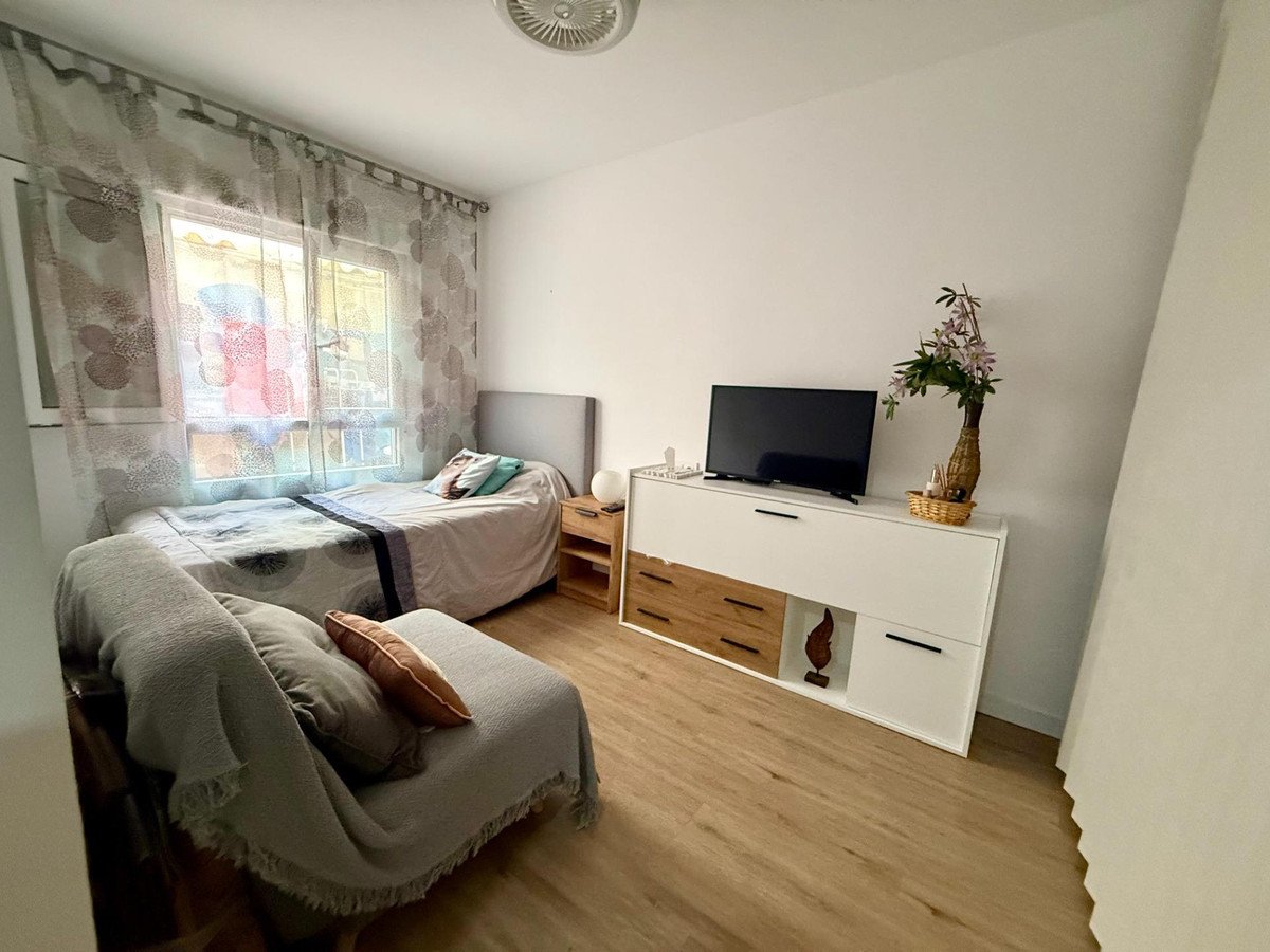 3 Bed Ground Floor Apartment in Torrevieja