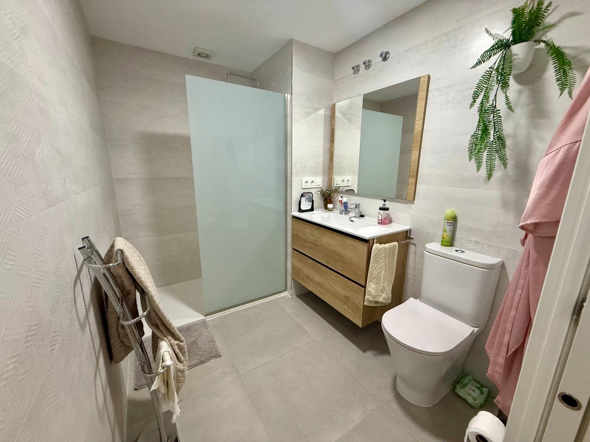 3 Bed Ground Floor Apartment in Torrevieja