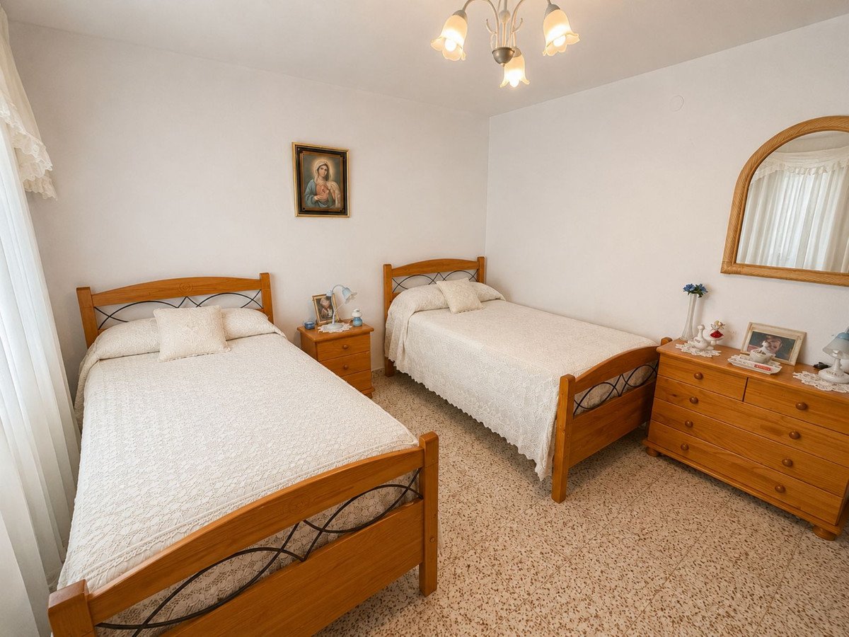 3 Bed Detached Villa in Casares