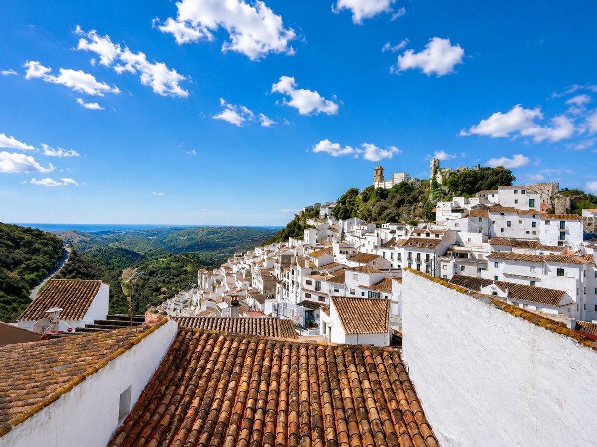 3 Bed Detached Villa in Casares