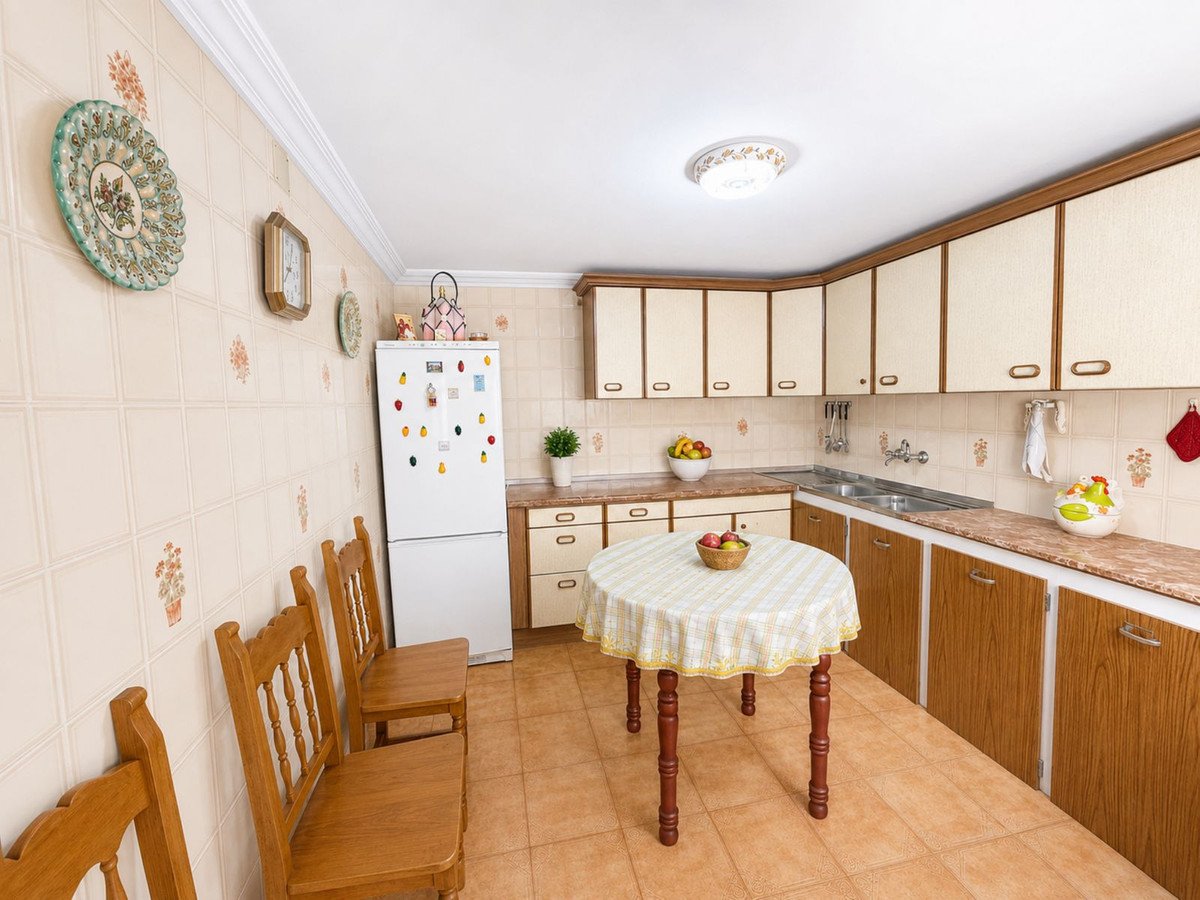 3 Bed Detached Villa in Casares