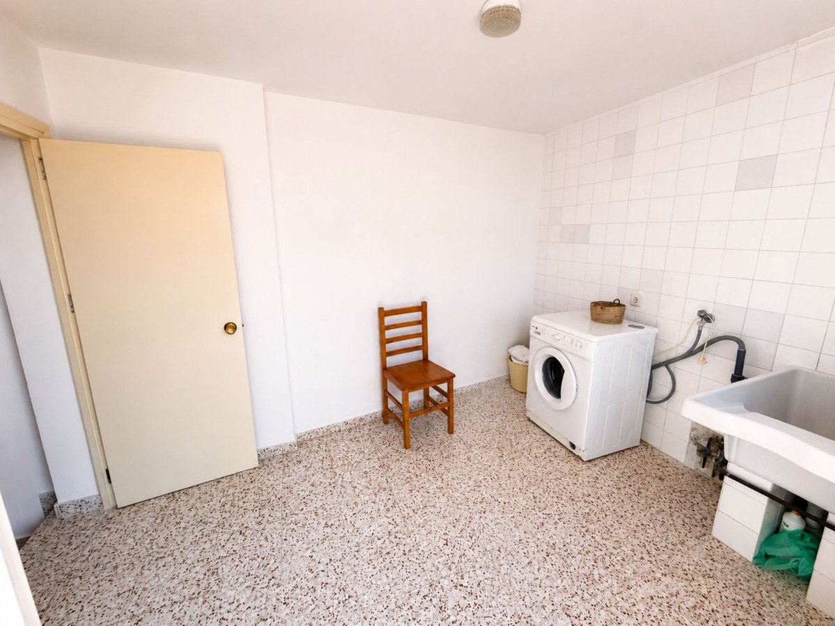 3 Bed Detached Villa in Casares