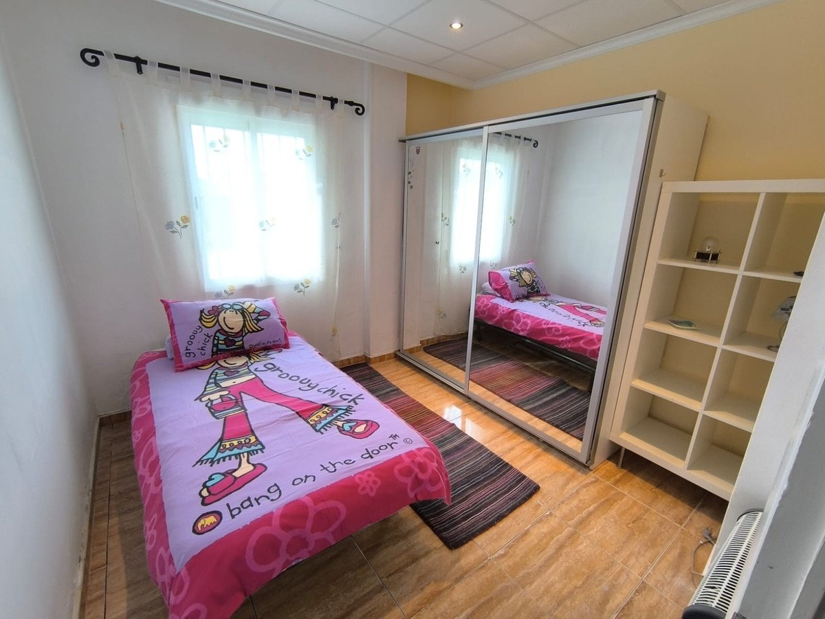 4 Bed Detached Villa in Villena