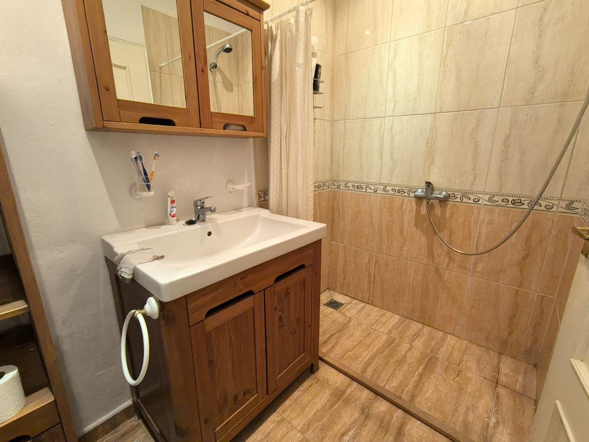 4 Bed Detached Villa in Villena