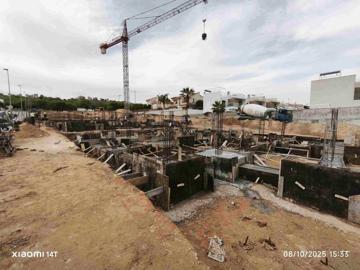 2 Bed New Development in San Miguel de Salinas