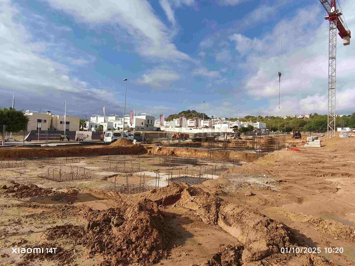 2 Bed New Development in San Miguel de Salinas