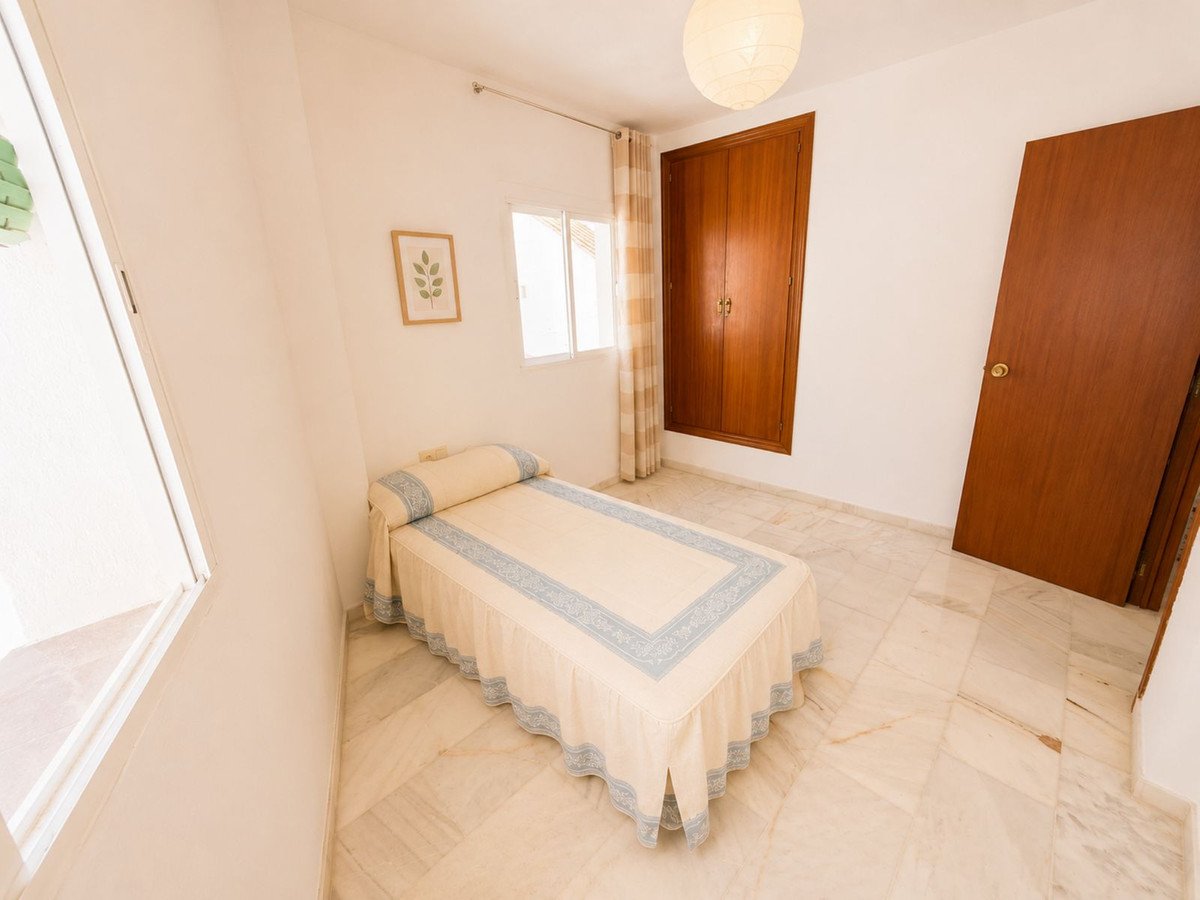 3 Bed Detached Villa in Casares