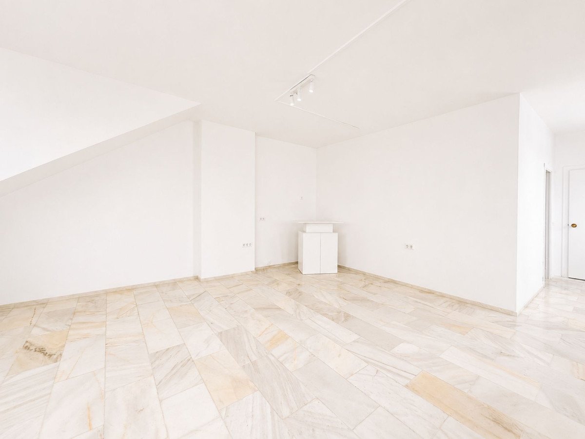 3 Bed Detached Villa in Casares