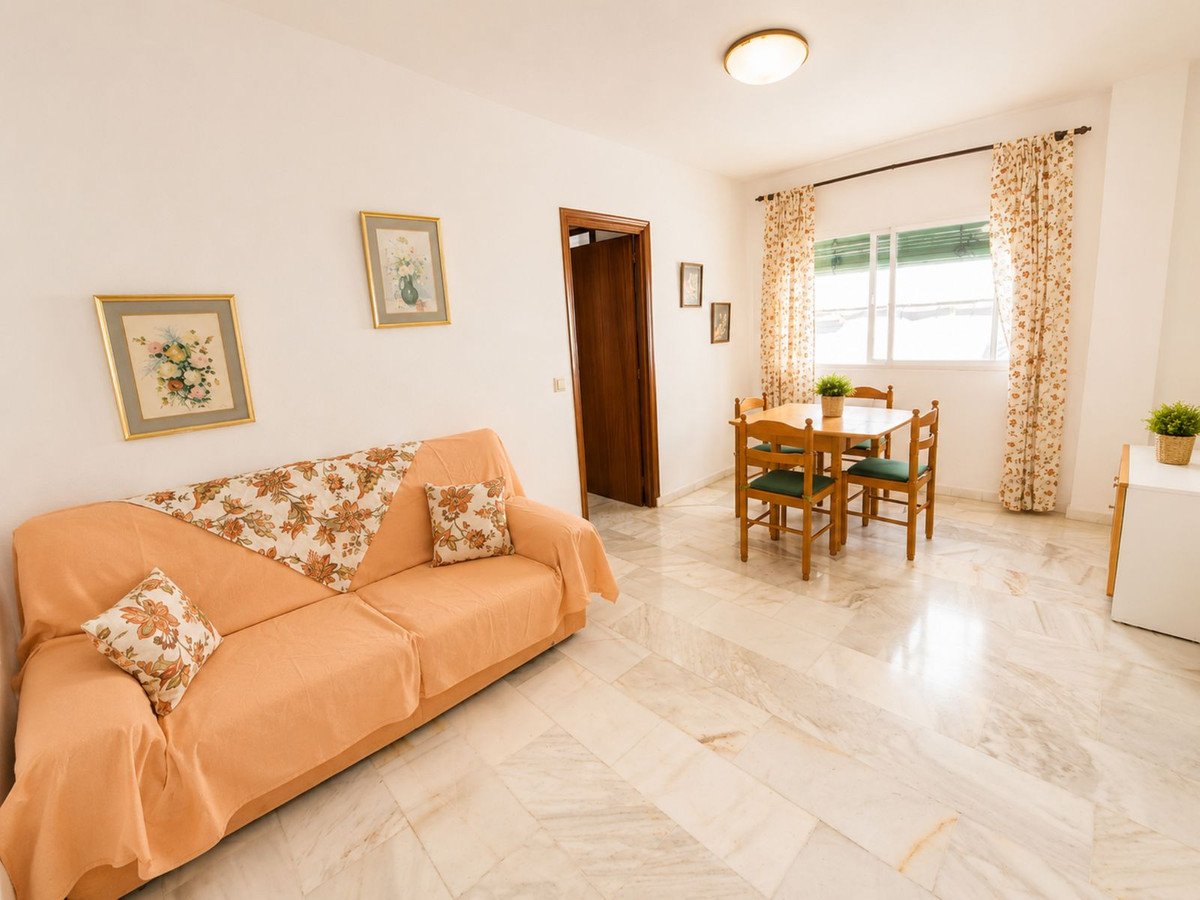 3 Bed Detached Villa in Casares