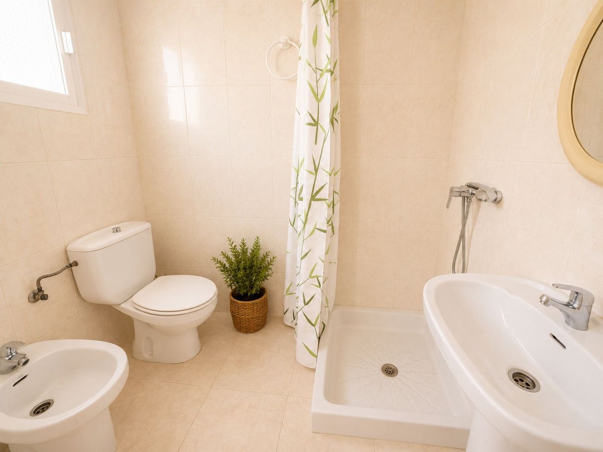 3 Bed Detached Villa in Casares