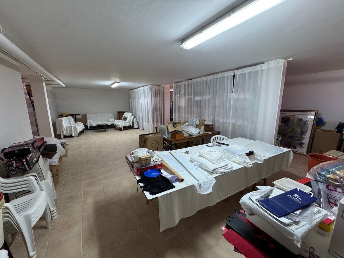 5 Bed Detached Villa in Puerto Lumbreras