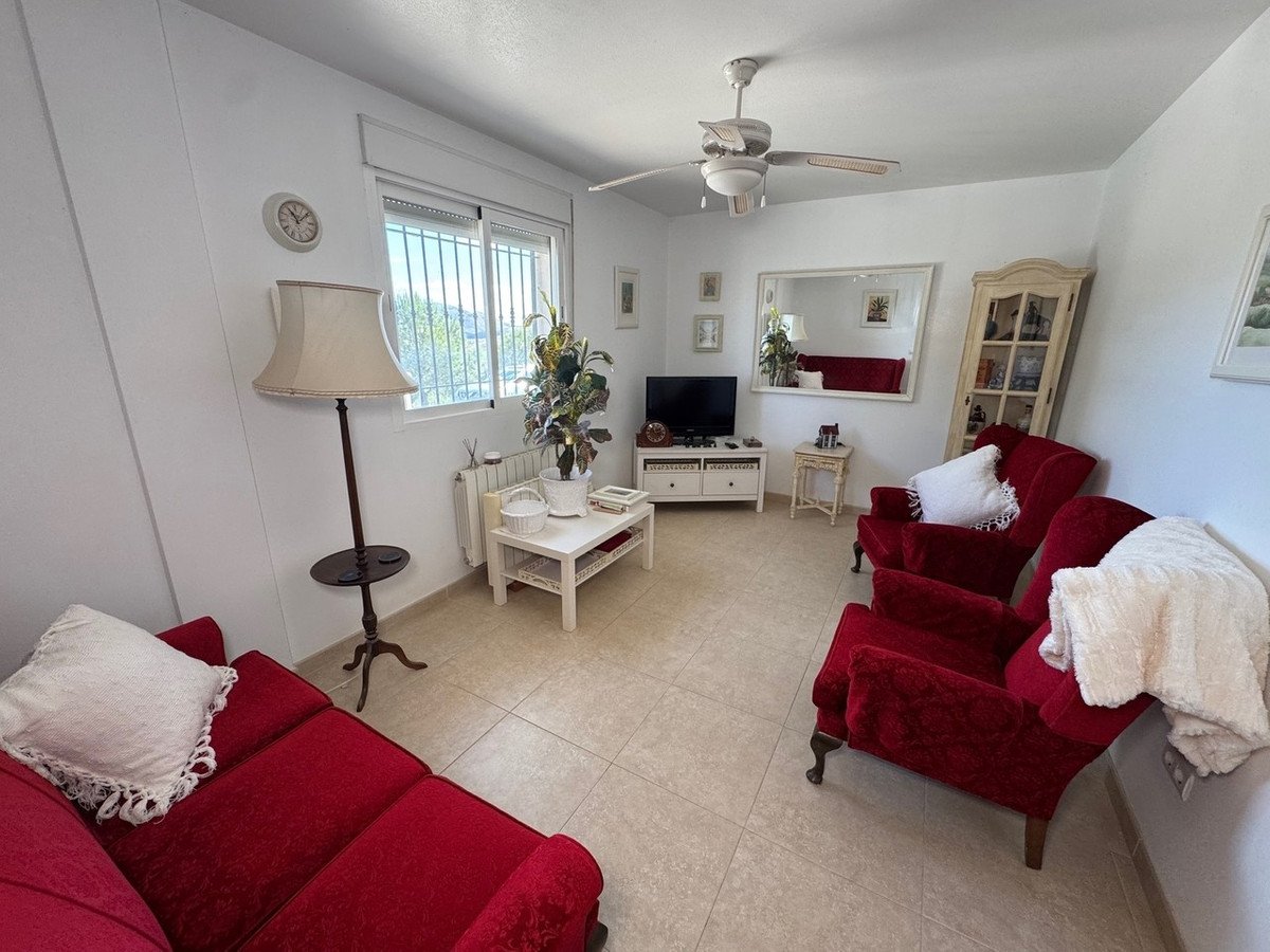 5 Bed Detached Villa in Puerto Lumbreras