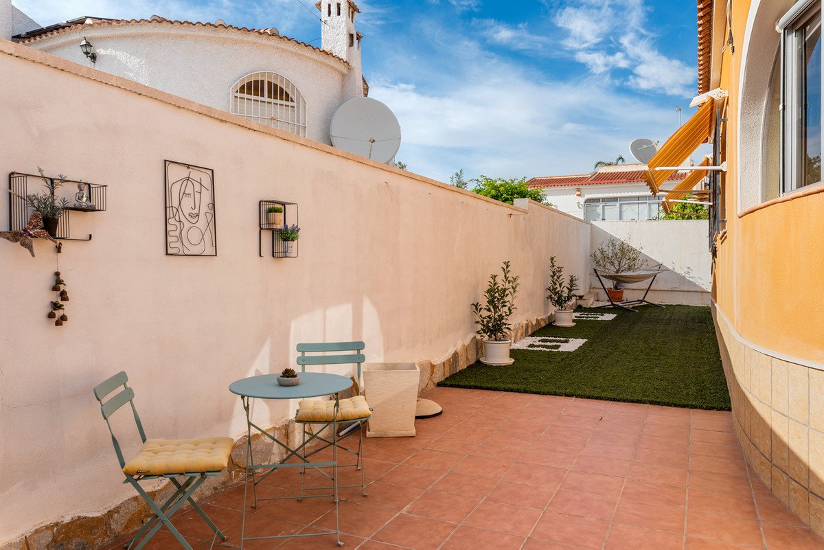 4 Bed Detached Villa in Ciudad Quesada
