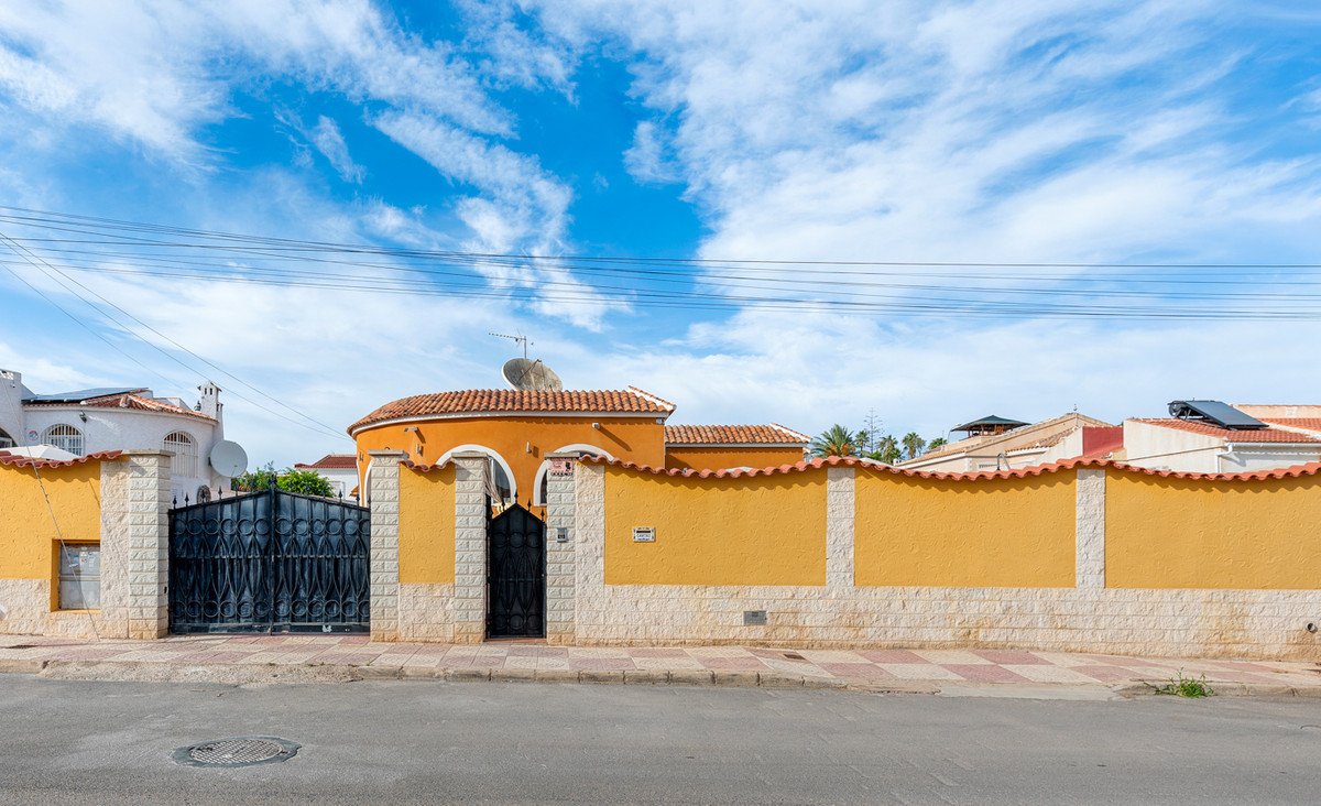 4 Bed Detached Villa in Ciudad Quesada