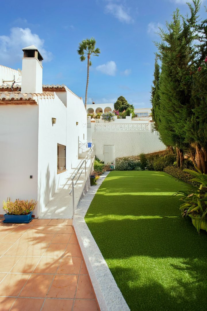 3 Bed Detached Villa in La Herradura