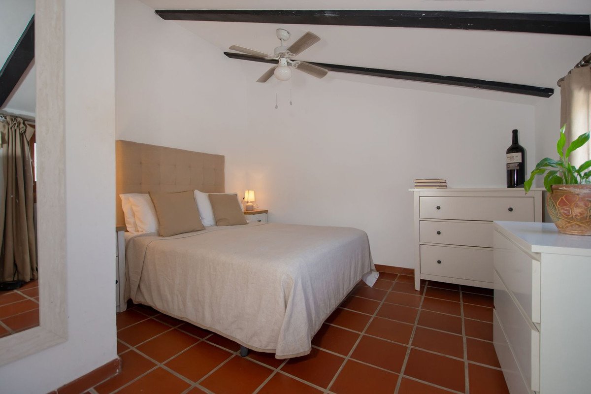 3 Bed Detached Villa in La Herradura