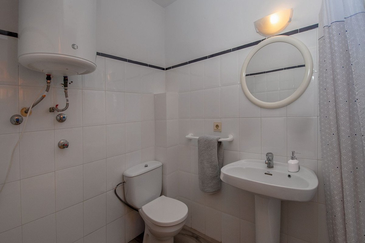 3 Bed Detached Villa in La Herradura