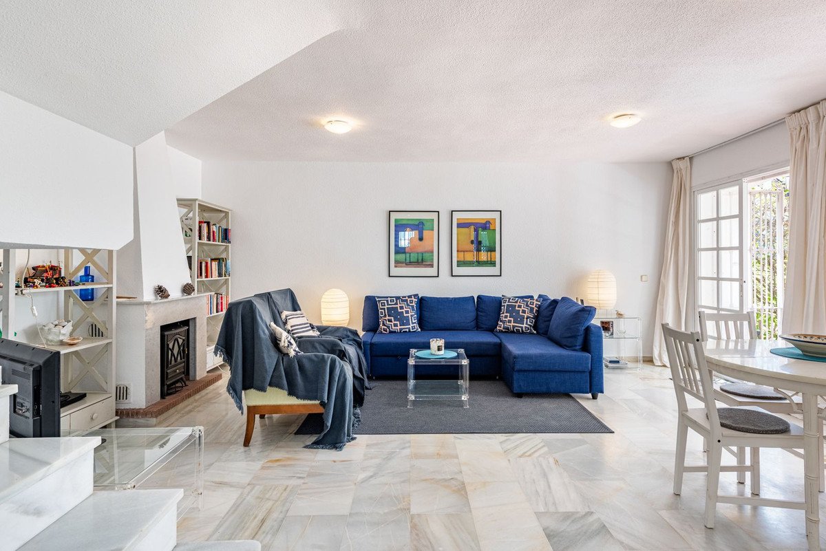 4 Bed Townhouse in Atalaya