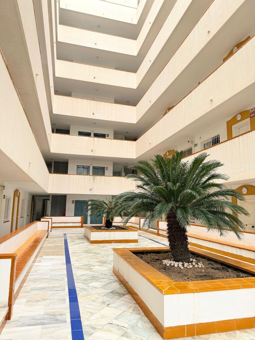 3 Bed Middle Floor Apartment in Fuengirola