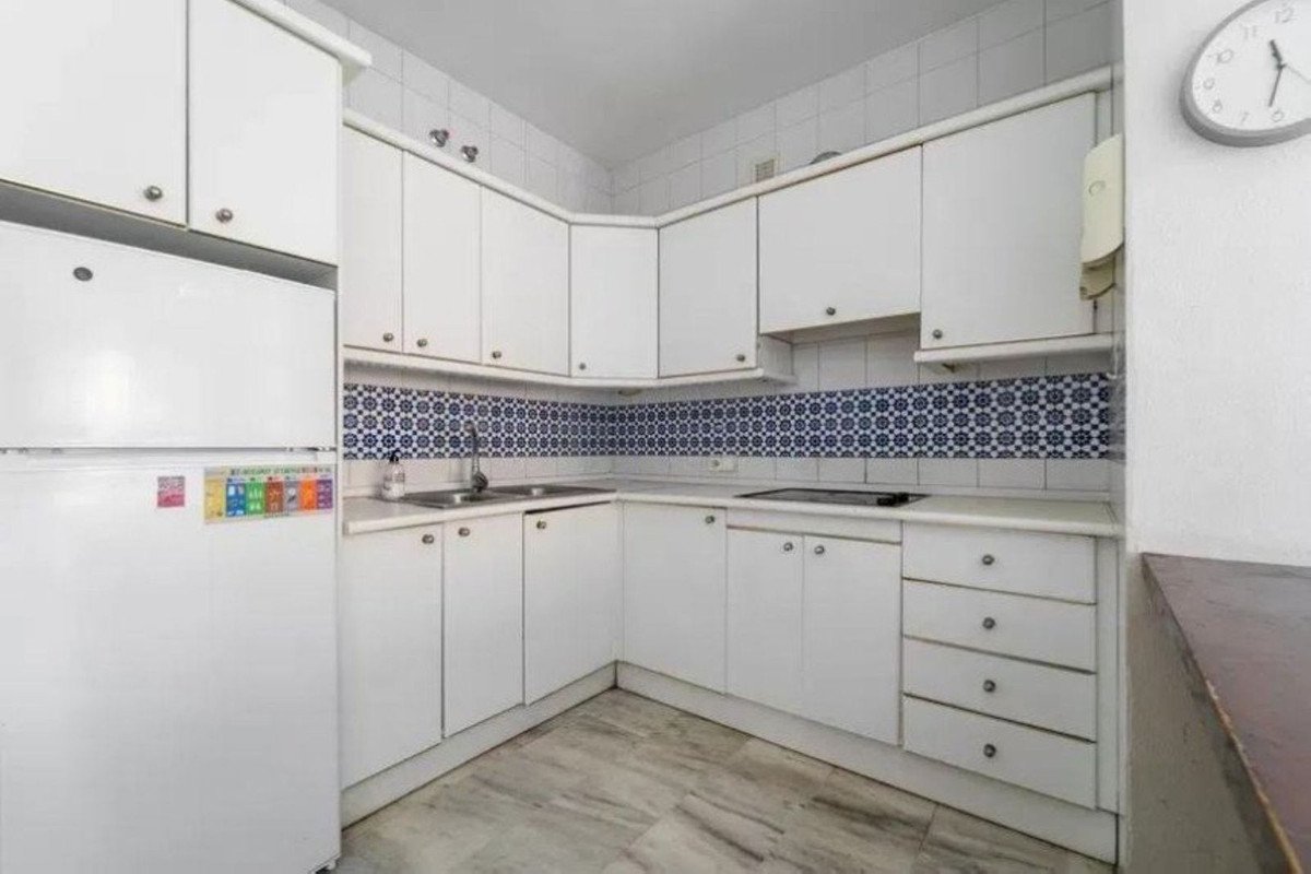 3 Bed Middle Floor Apartment in Fuengirola